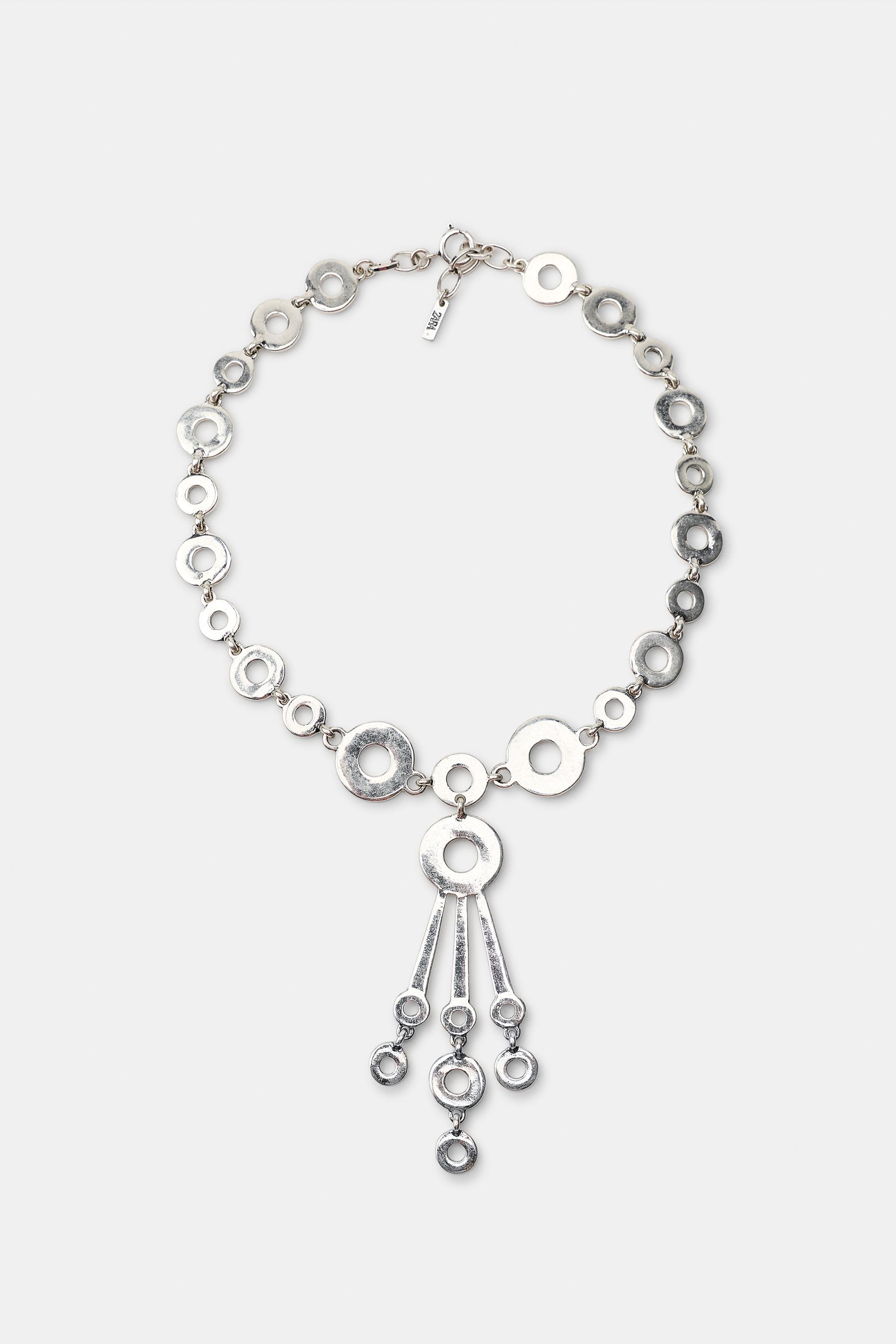 METAL CIRCLE CHOKER